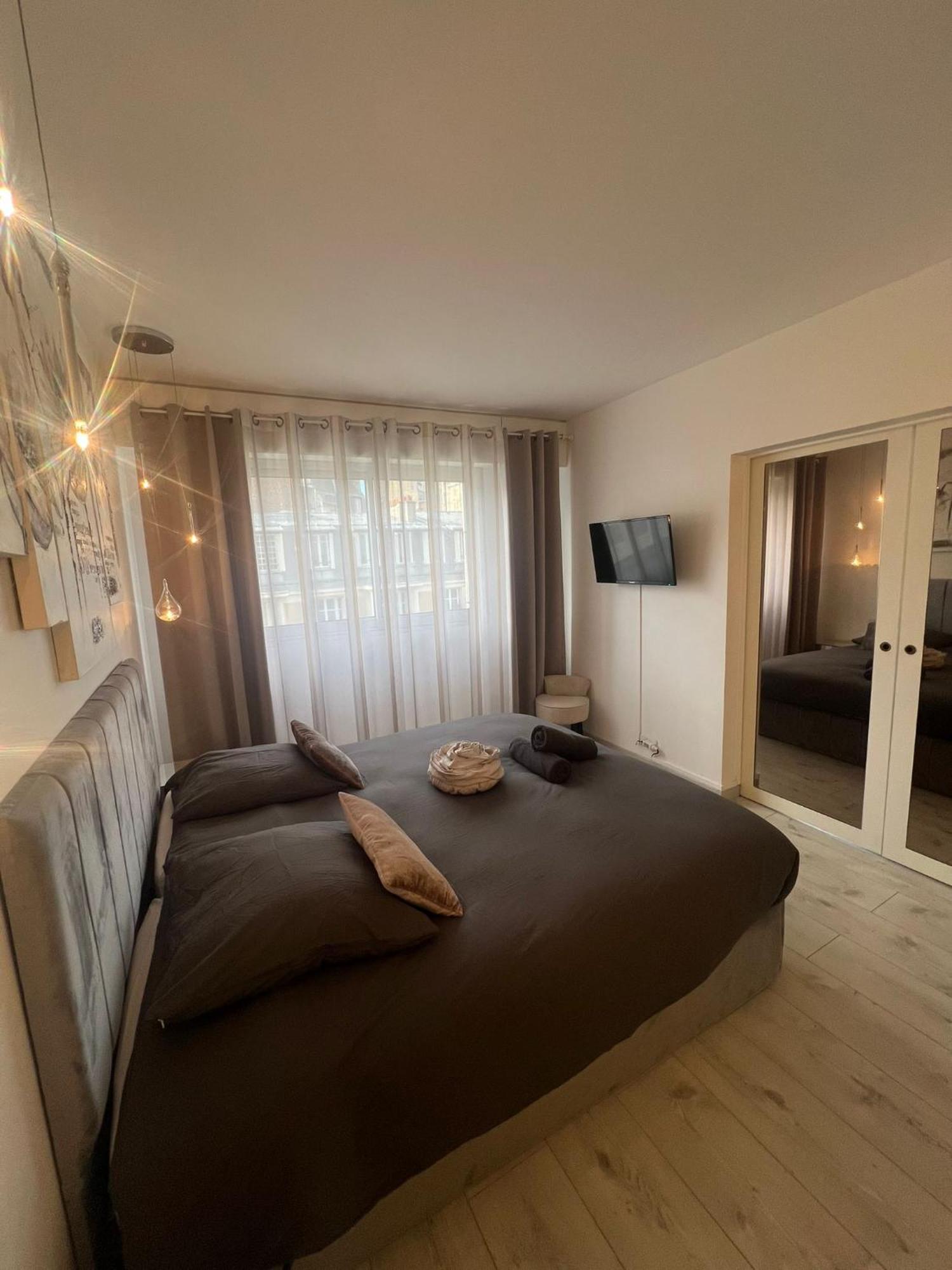 Apartment Luxury View Eiffel Tower 16th Trocadero Paris