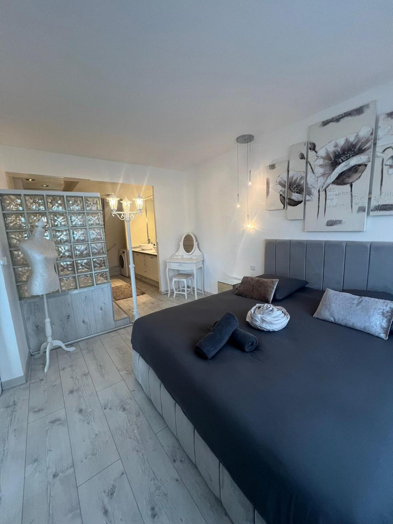 Apartment Luxury View Eiffel Tower 16th Trocadero